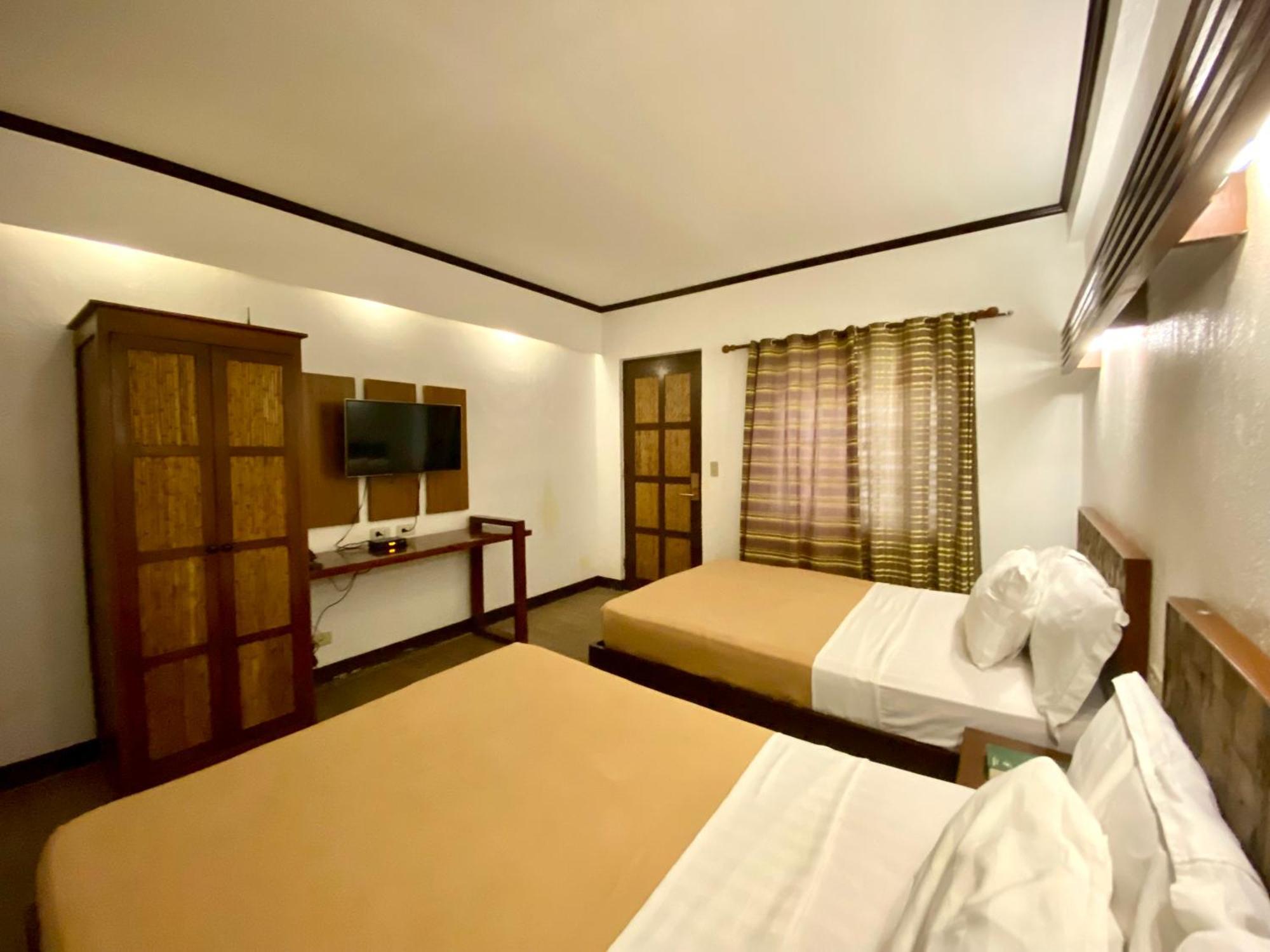 El Puerto Marina Beach Resort & Vacation Club Lingayen Exteriör bild
